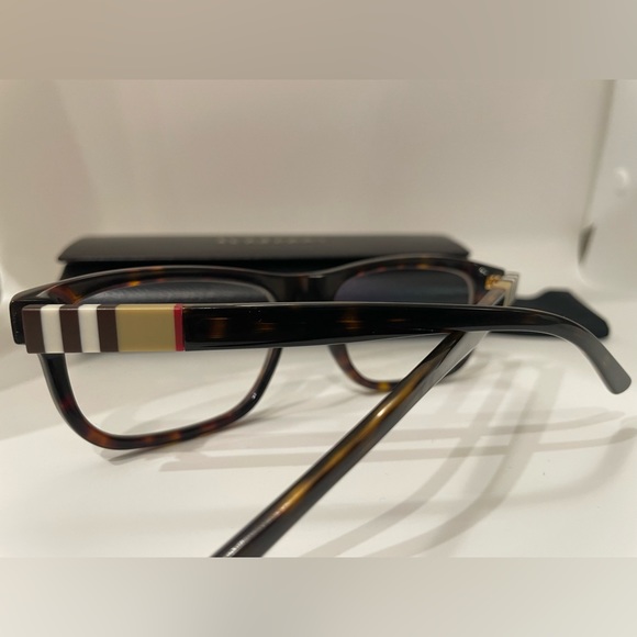 Burberry eyeglasses frame - Picture 2 of 6